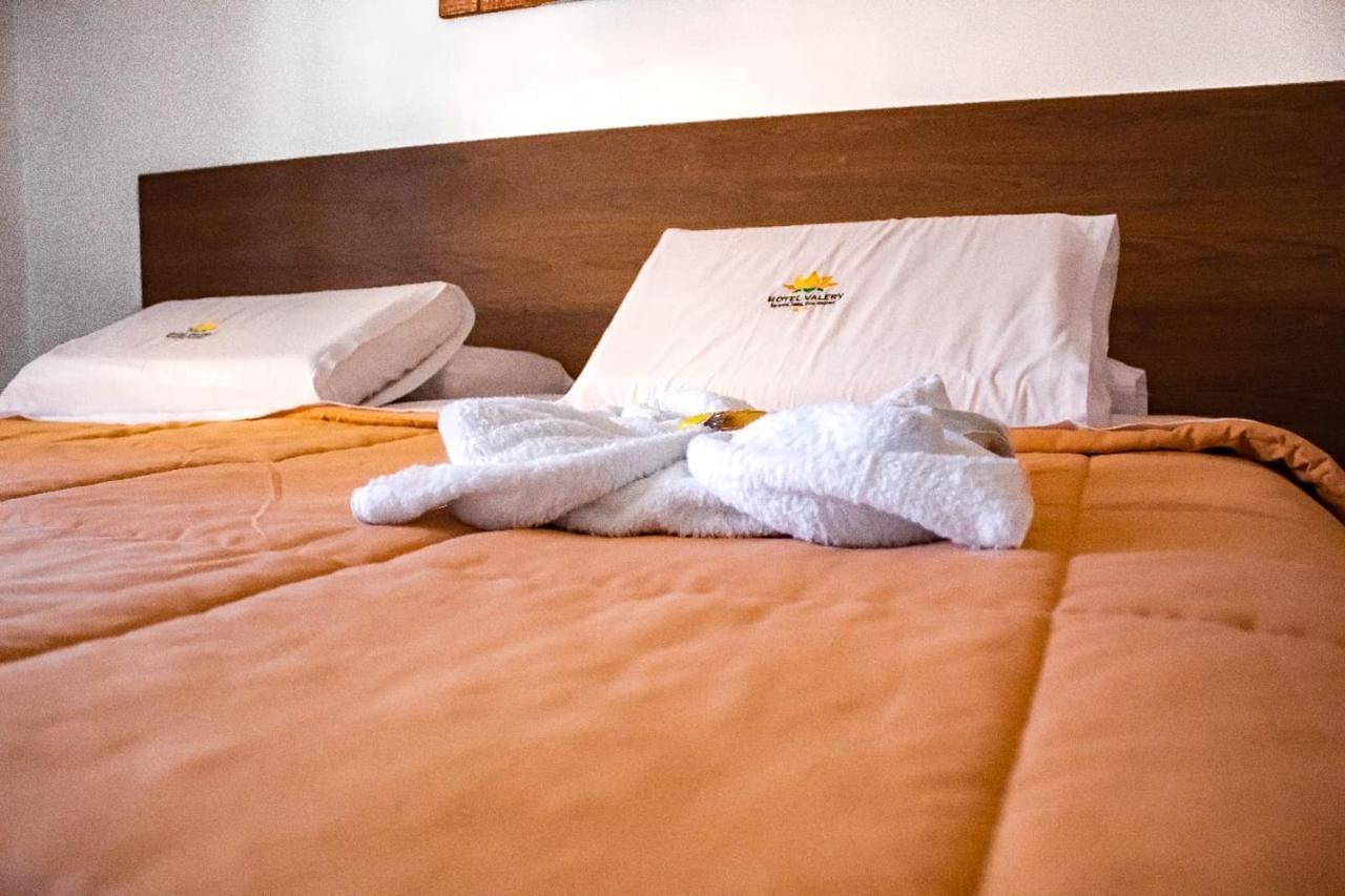 Hotel Valery II هواراس المظهر الخارجي الصورة